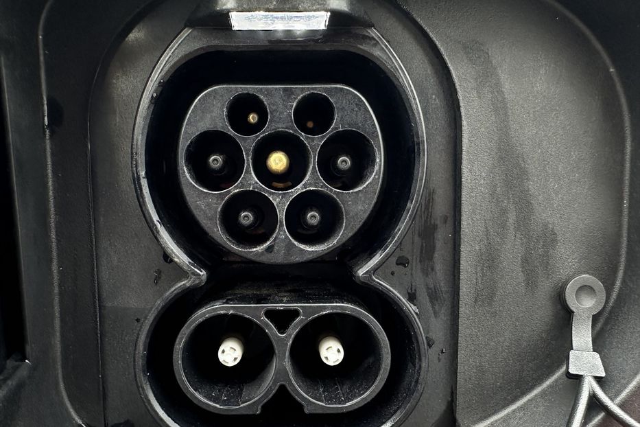 Продам Kia Niro 64кВт Макс.комплектація! 2020 года в Львове