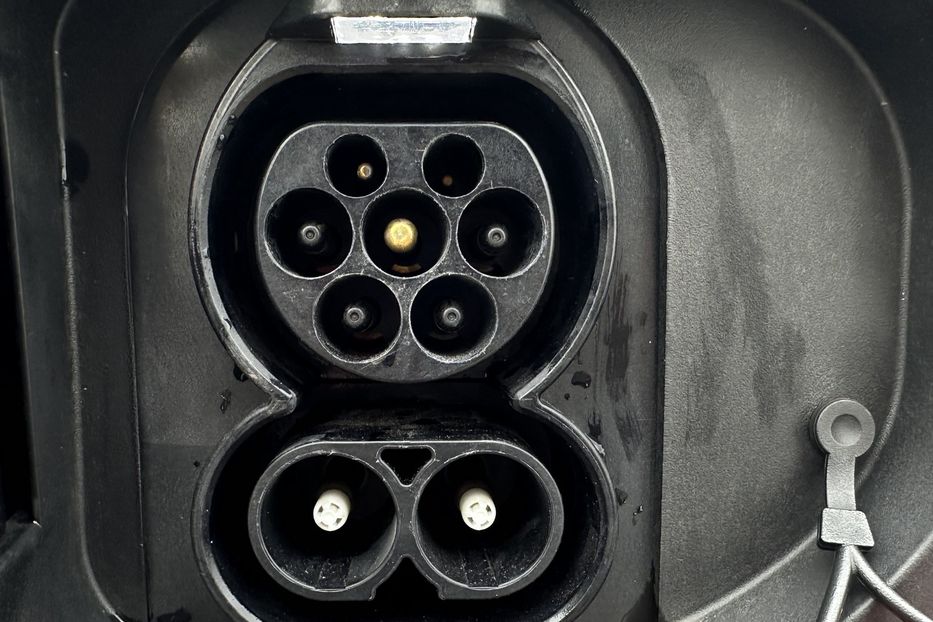 Продам Kia Niro 64кВт Макс.комплектація! 2020 года в Львове