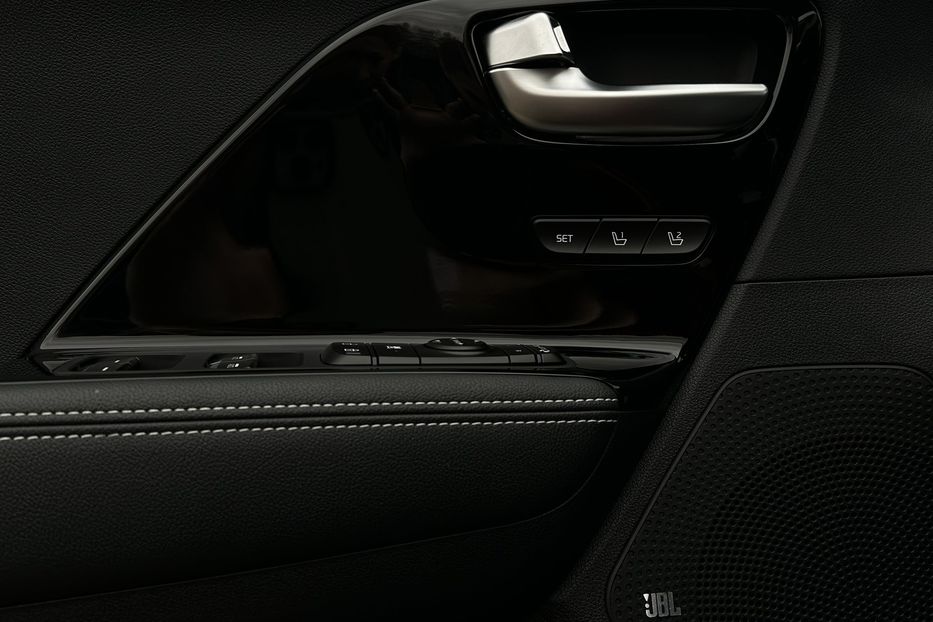 Продам Kia Niro 64кВт Макс.комплектація! 2020 года в Львове