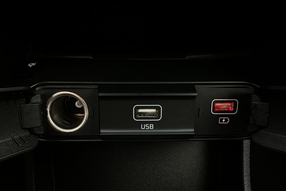 Продам Kia Niro 64кВт Макс.комплектація! 2020 года в Львове