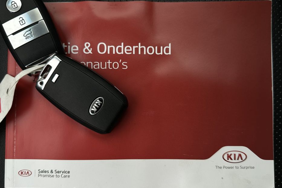 Продам Kia Niro 64кВт Макс.комплектація! 2020 года в Львове