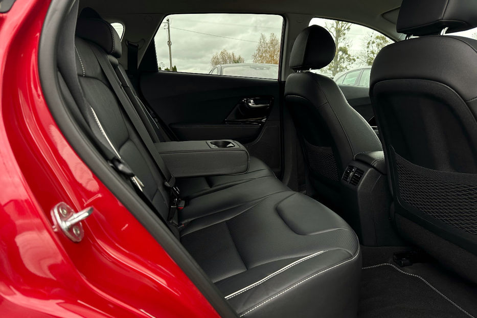 Продам Kia Niro 64кВт Макс.комплектація! 2020 года в Львове