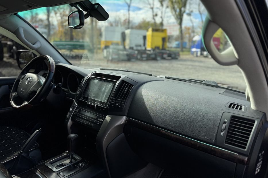 Продам Toyota Land Cruiser 200 KOMIS 2007 года в г. Умань, Черкасская область
