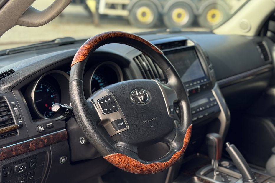 Продам Toyota Land Cruiser 200 KOMIS 2007 года в г. Умань, Черкасская область