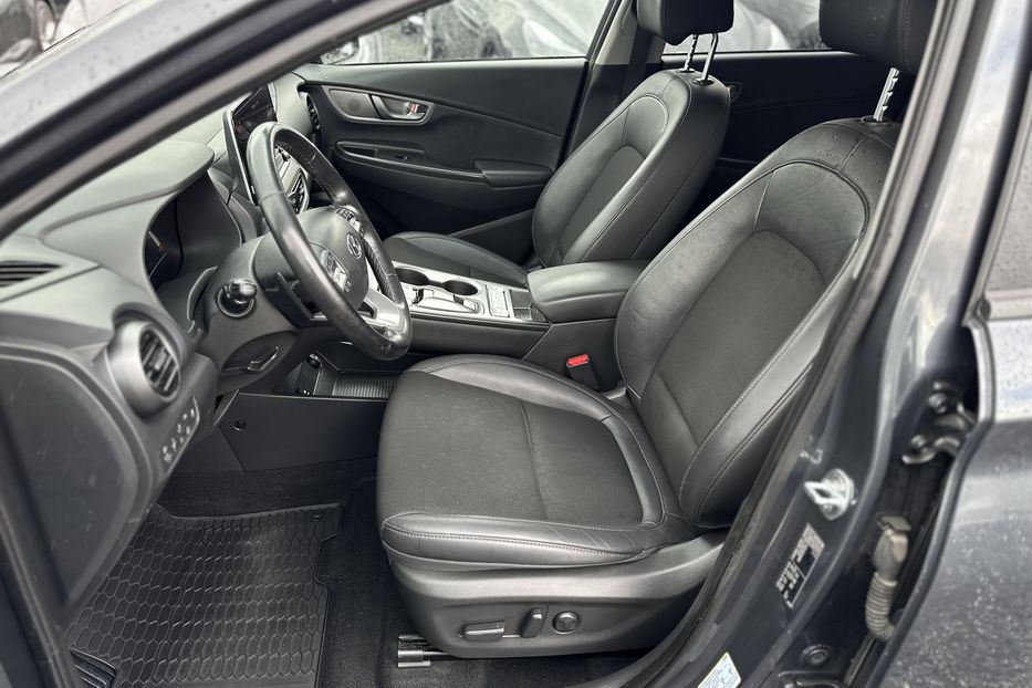 Продам Hyundai Kona 2020 года в Луцке