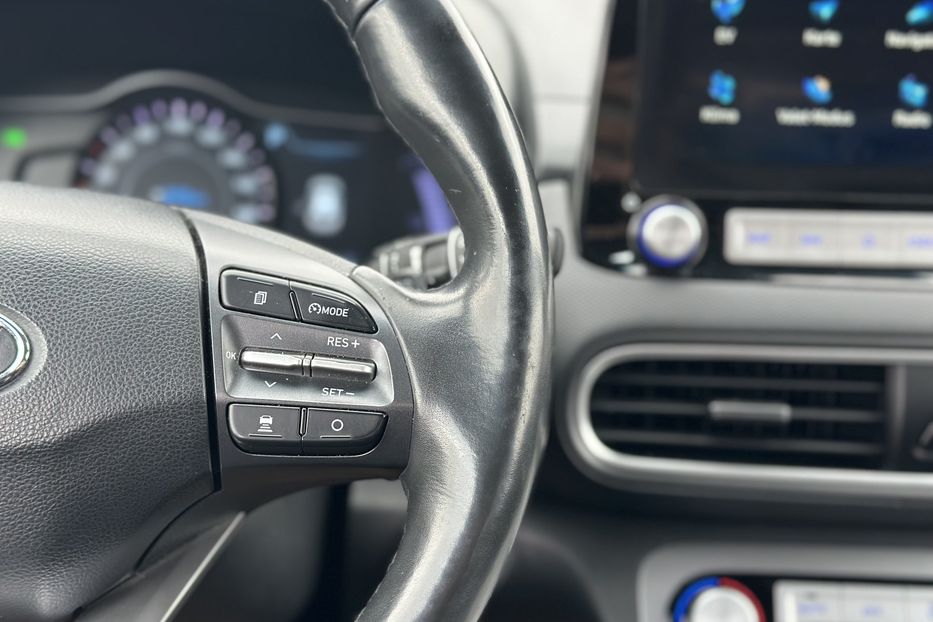 Продам Hyundai Kona 2020 года в Луцке