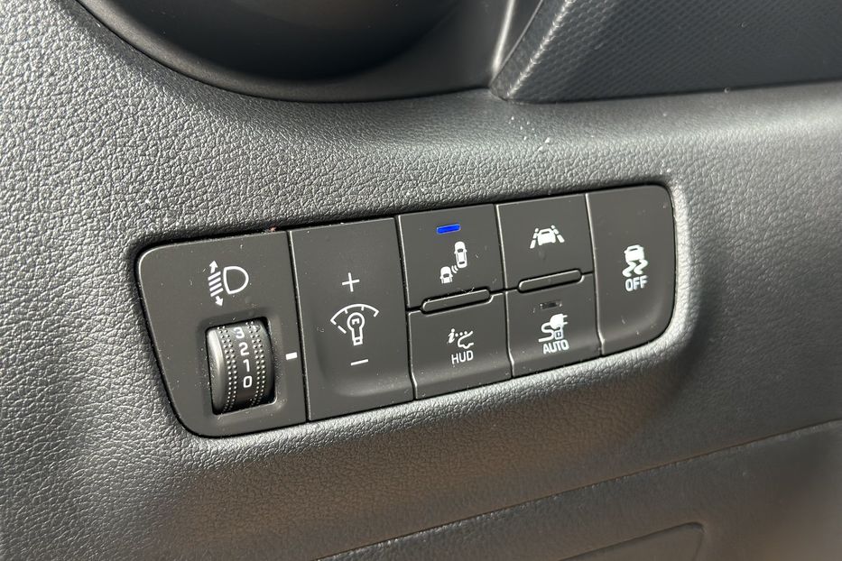 Продам Hyundai Kona 2020 года в Луцке