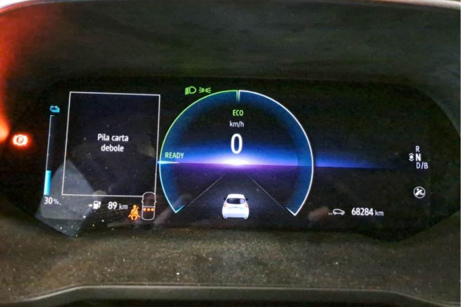 Продам Renault Zoe 51 KW авто в дорозі  2020 года в Львове