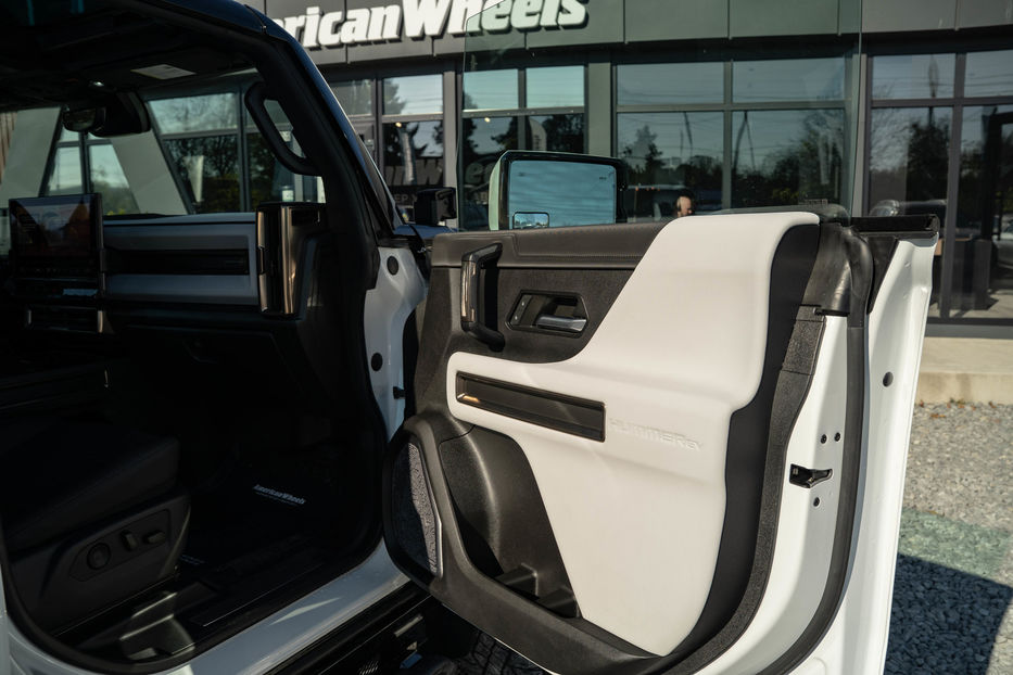 Продам Hummer Hummer EV 2023 года в Черновцах