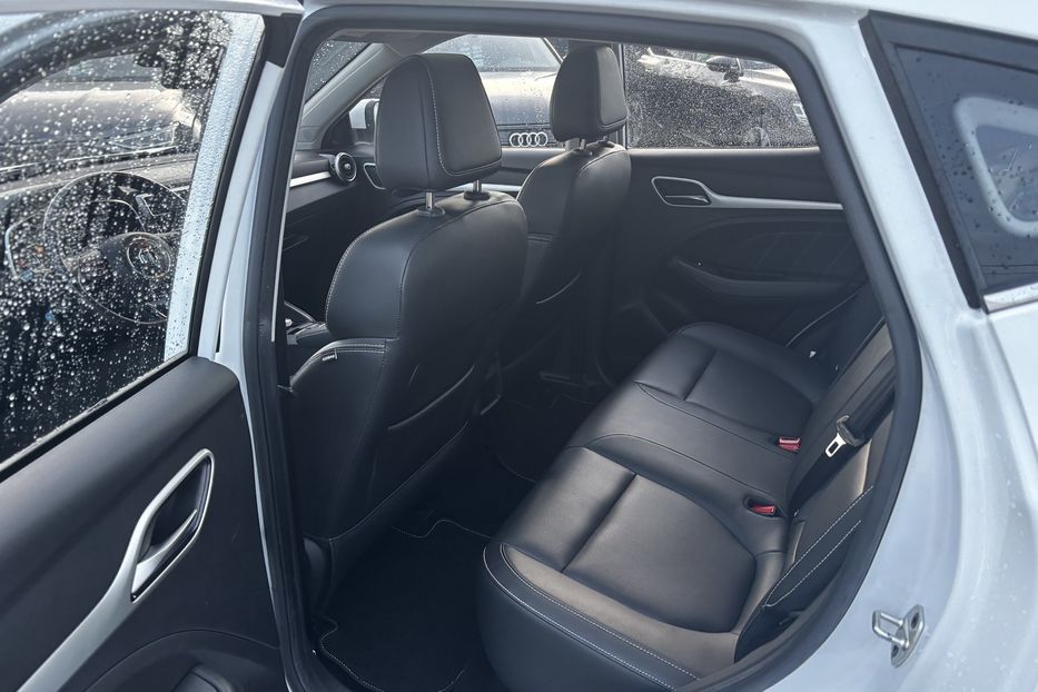 Продам MG ZR ZS EV авто у Львові 2021 года в Львове