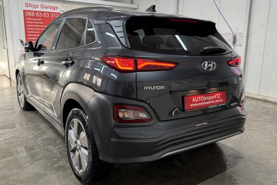 Продам Hyundai Kona 64kWhМакс.комплектація PREMIUM 2020 года в Львове