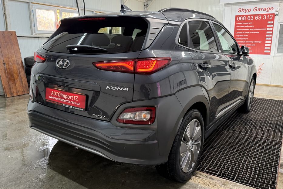 Продам Hyundai Kona 64kWhМакс.комплектація PREMIUM 2020 года в Львове