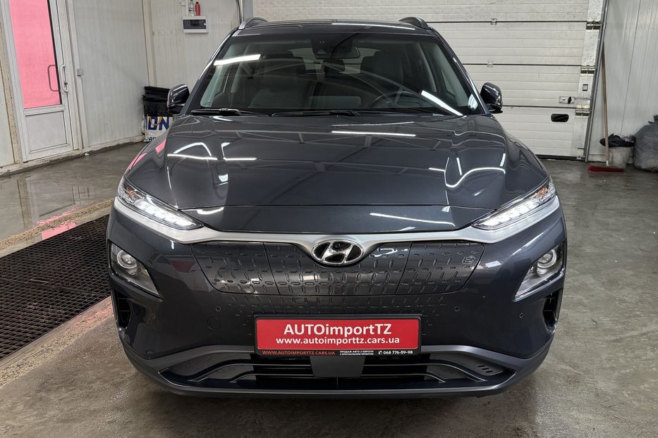 Продам Hyundai Kona 64kWhМакс.комплектація PREMIUM 2020 года в Львове