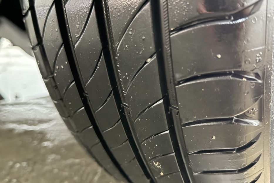 Продам Hyundai Kona 64kWhМакс.комплектація PREMIUM 2020 года в Львове