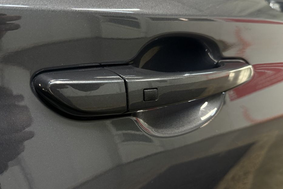 Продам Hyundai Kona 64kWhМакс.комплектація PREMIUM 2020 года в Львове