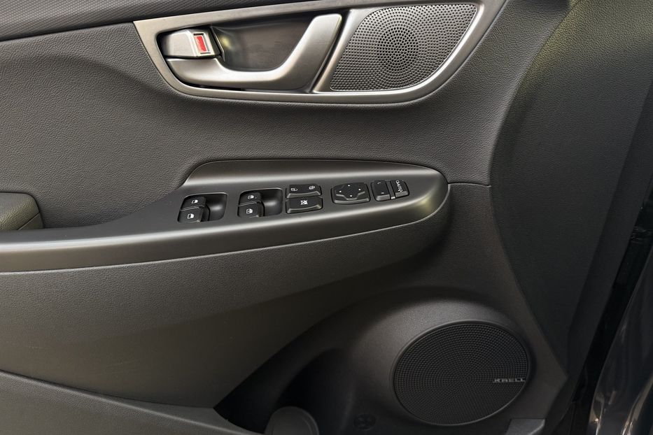 Продам Hyundai Kona 64kWhМакс.комплектація PREMIUM 2020 года в Львове