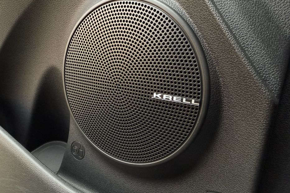 Продам Hyundai Kona 64kWhМакс.комплектація PREMIUM 2020 года в Львове