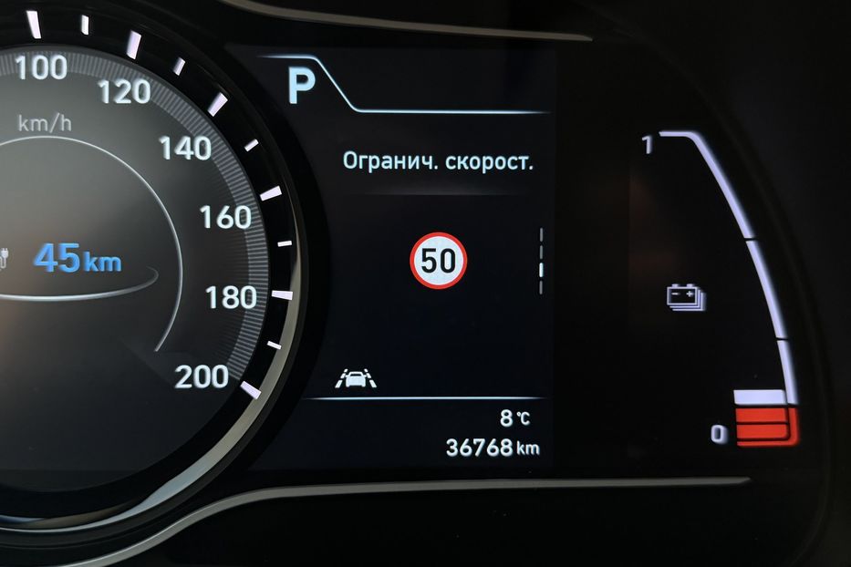 Продам Hyundai Kona 64kWhМакс.комплектація PREMIUM 2020 года в Львове