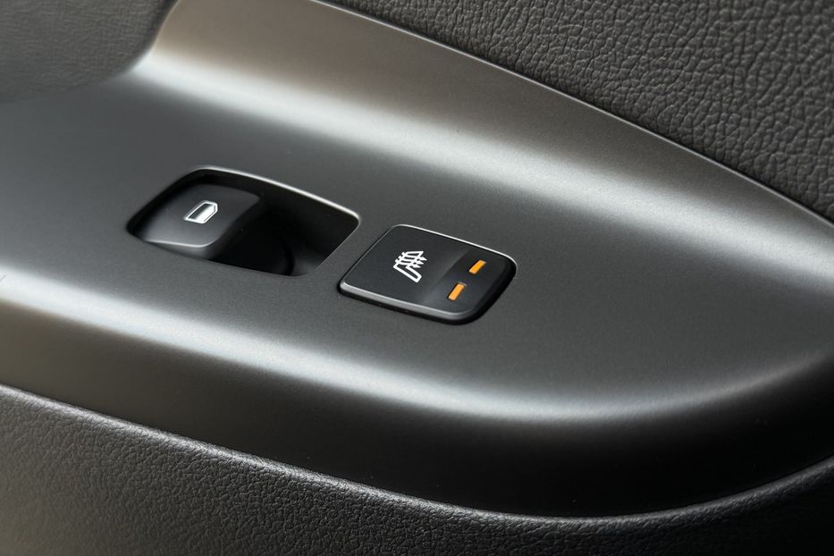 Продам Hyundai Kona 64kWhМакс.комплектація PREMIUM 2020 года в Львове