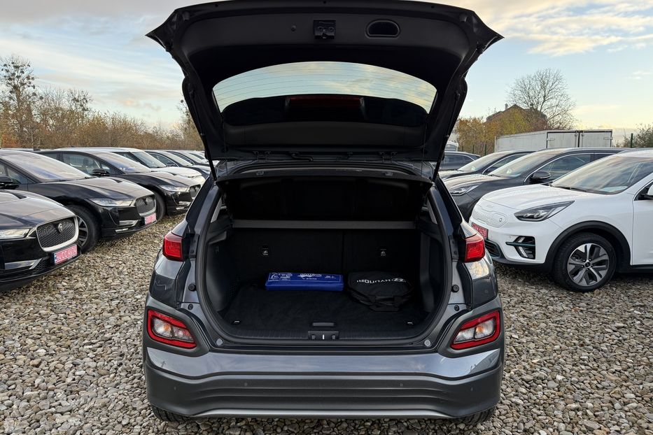 Продам Hyundai Kona 64kWhМакс.комплектація PREMIUM 2020 года в Львове