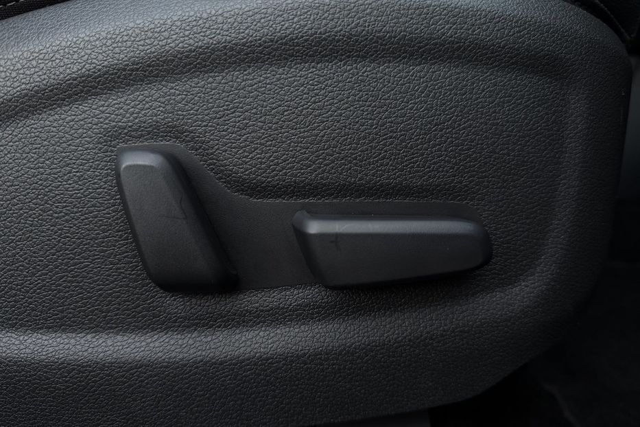 Продам Hyundai Kona 64kWhМакс.комплектація PREMIUM 2020 года в Львове