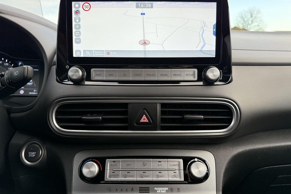 Продам Hyundai Kona 64kWhМакс.комплектація PREMIUM 2020 года в Львове