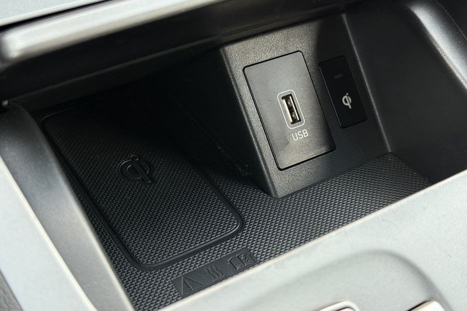 Продам Hyundai Kona 64kWhМакс.комплектація PREMIUM 2020 года в Львове