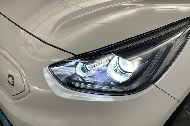 Продам Kia Niro 64квт авто в дорозі 2021 года в Львове