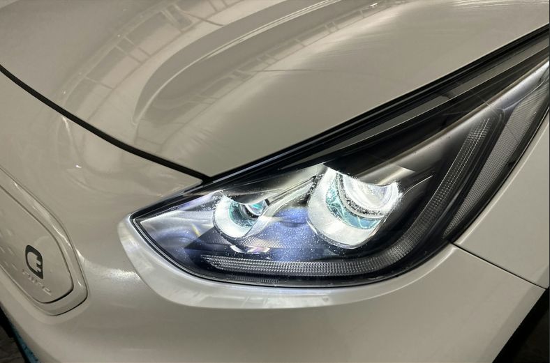 Продам Kia Niro 64 kw авто  в дорозі 2021 года в Львове