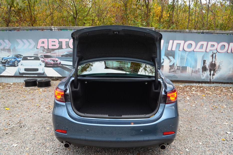 Продам Mazda 6 2.5 SkyActive-G АT 192 к.с.  2017 года в Киеве