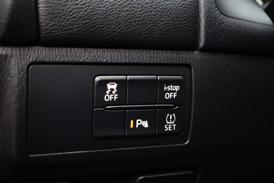 Продам Mazda 6 2.5 SkyActive-G АT 192 к.с.  2017 года в Киеве