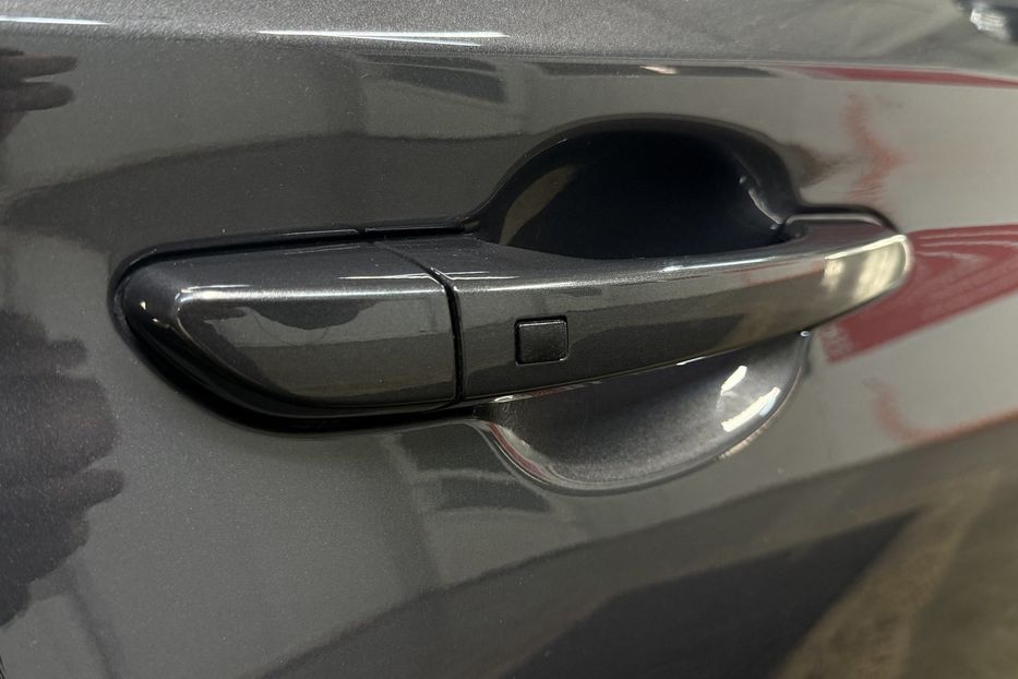 Продам Hyundai Kona 64kWhМакс.комплектація PREMIUM 2020 года в Львове