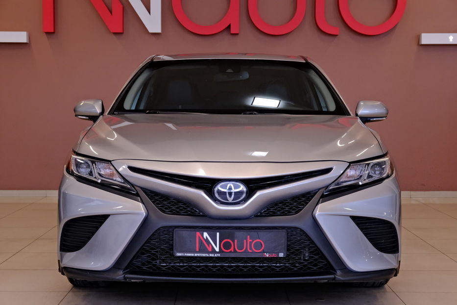 Продам Toyota Camry 2019 года в Одессе