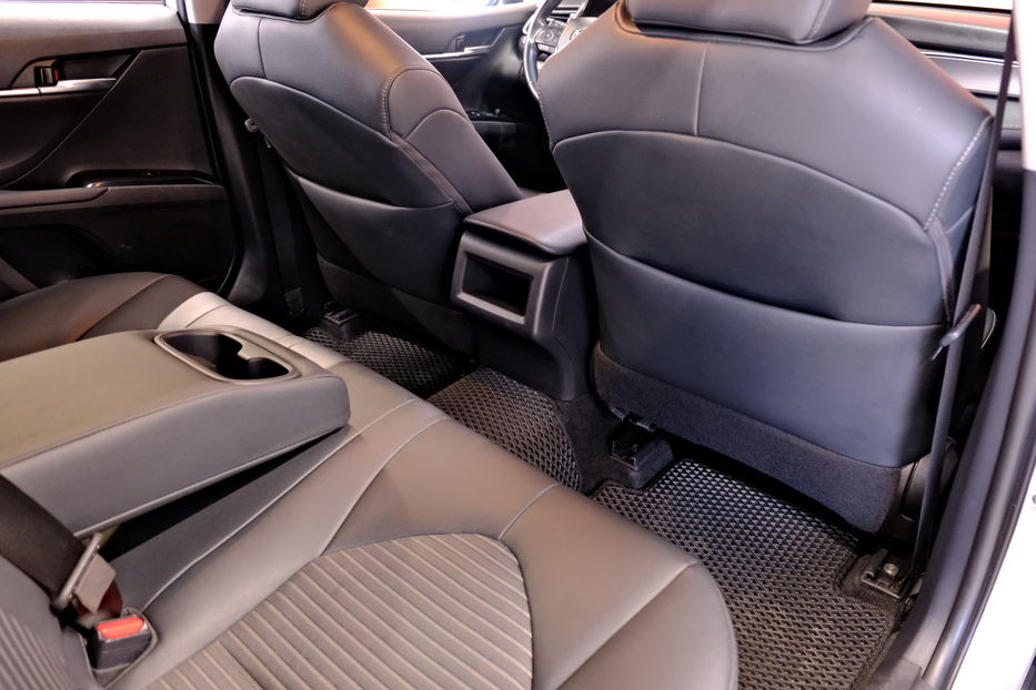 Продам Toyota Camry 2019 года в Одессе