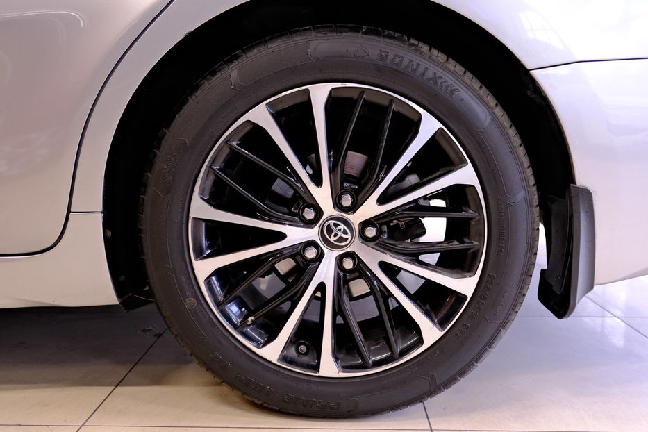 Продам Toyota Camry 2019 года в Одессе