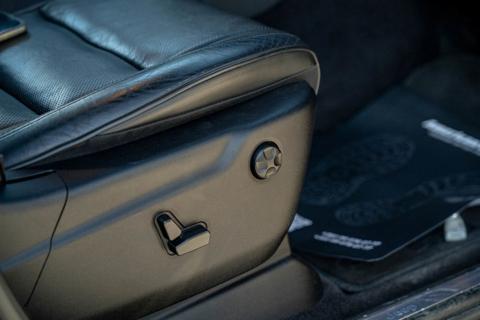 Продам Jeep Grand Cherokee Overland 2016 года в Черновцах