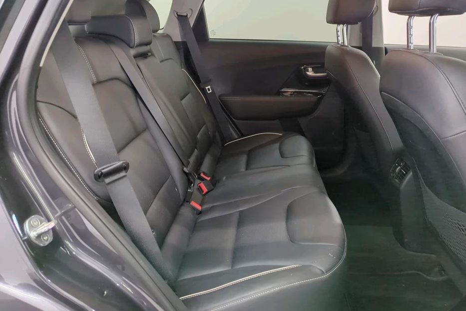 Продам Kia Niro 64квт авто в дорозі 2020 года в Львове