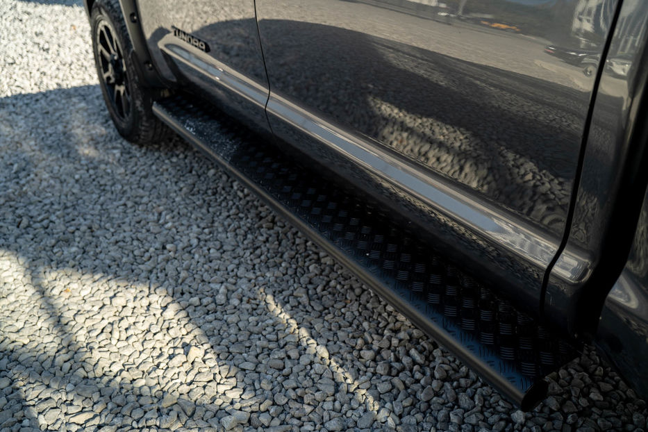 Продам Toyota Tundra CrewMax Cab 4x4 2019 года в Черновцах