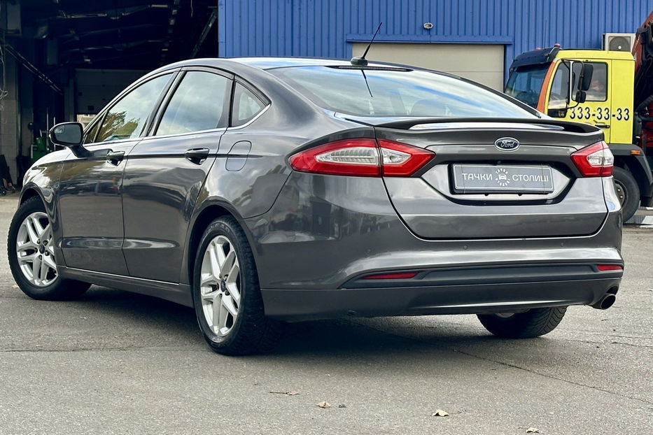 Продам Ford Fusion 2.5 Duratec AT (180 к.с.) 2016 года в Киеве