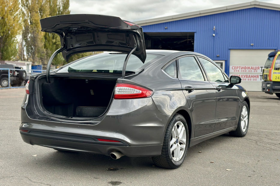Продам Ford Fusion 2.5 Duratec AT (180 к.с.) 2016 года в Киеве