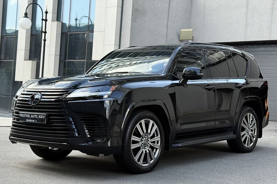 Продам Lexus LX 570 LX 600 SUPERIOR  2022 года в Киеве