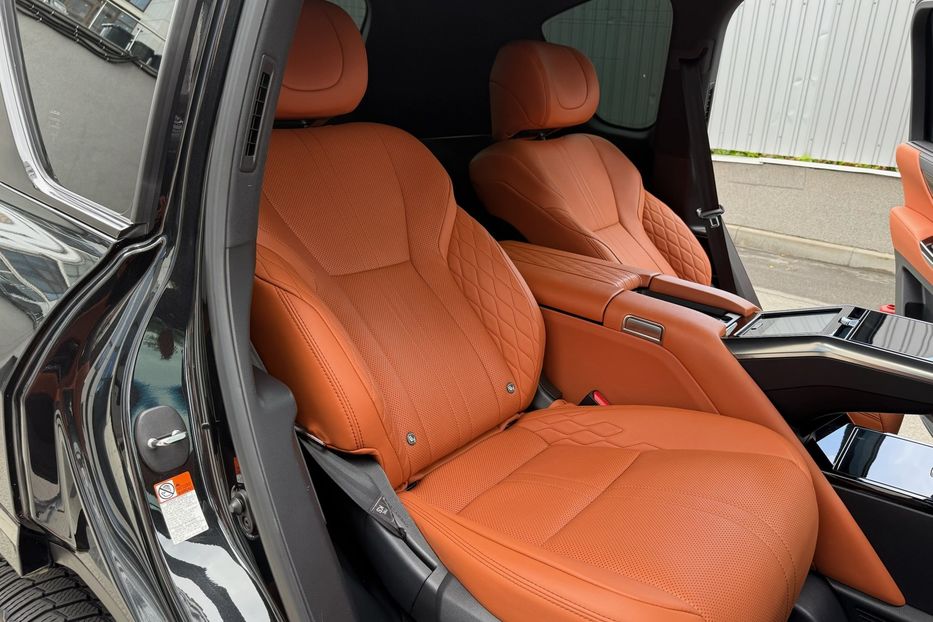 Продам Lexus LX 570 LX 600 SUPERIOR  2022 года в Киеве