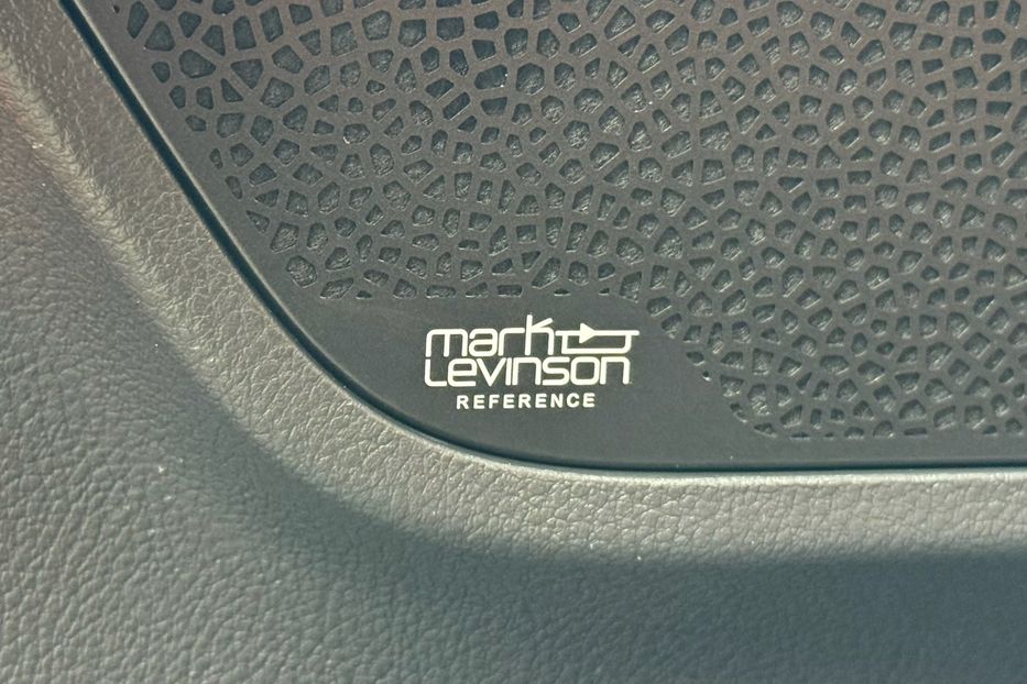 Продам Lexus LX 570 LX 600 SUPERIOR  2022 года в Киеве