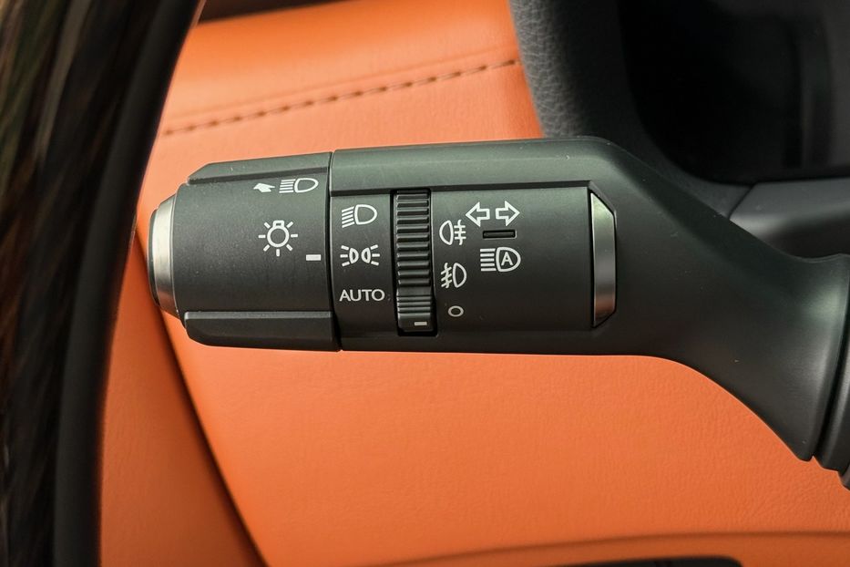 Продам Lexus LX 570 LX 600 SUPERIOR  2022 года в Киеве