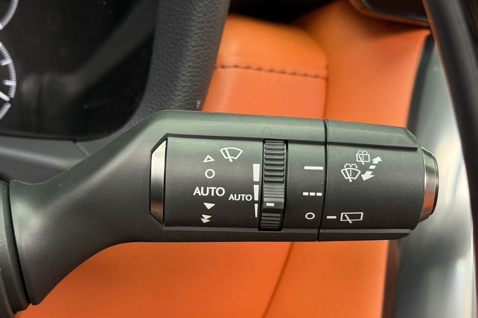 Продам Lexus LX 570 LX 600 SUPERIOR  2022 года в Киеве