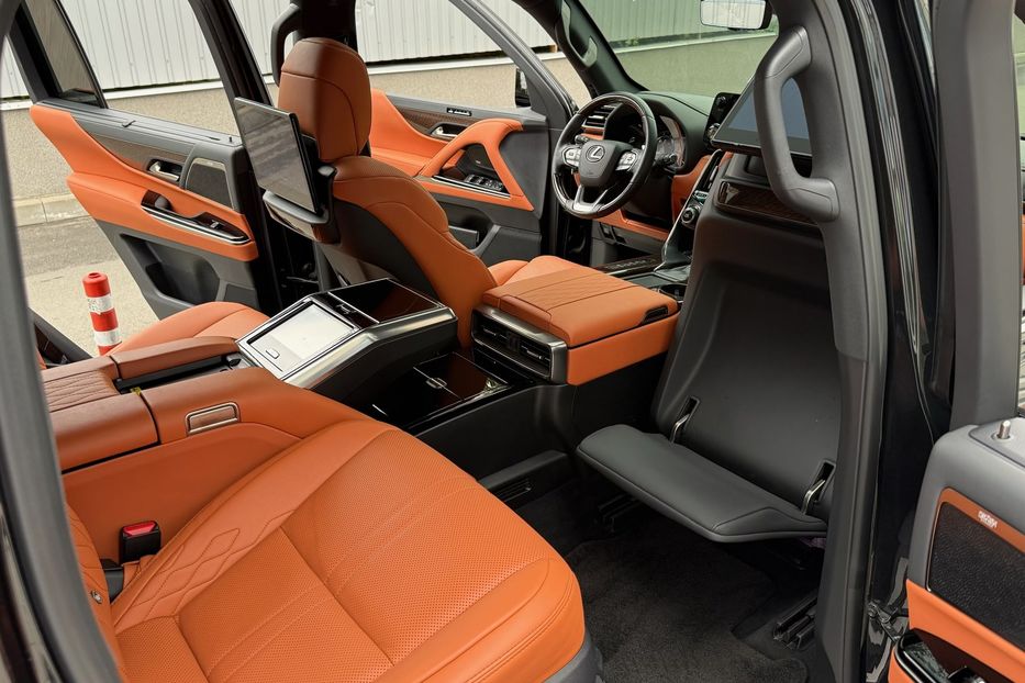 Продам Lexus LX 570 LX 600 SUPERIOR  2022 года в Киеве