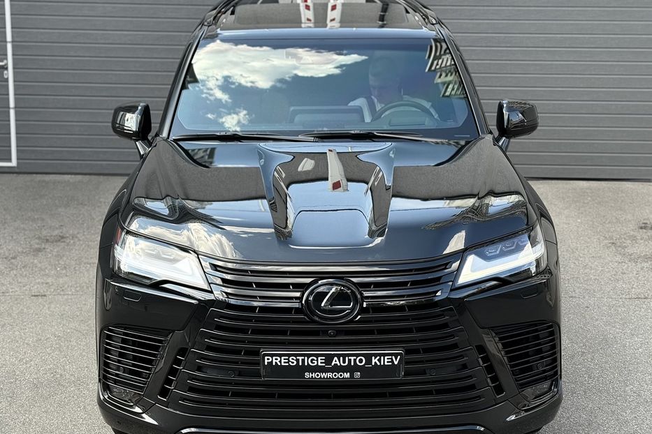 Продам Lexus LX 570 LX 600 SUPERIOR  2022 года в Киеве
