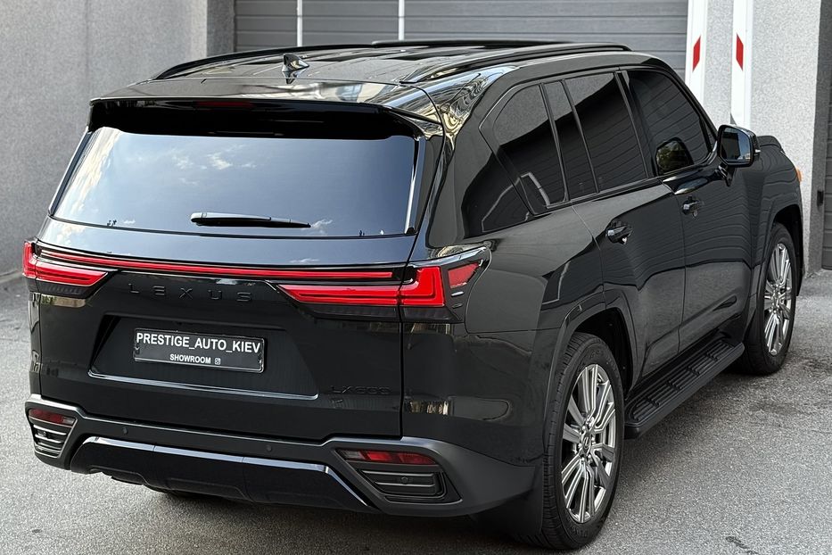 Продам Lexus LX 570 LX 600 SUPERIOR  2022 года в Киеве