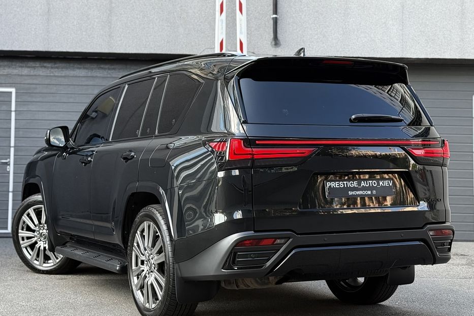 Продам Lexus LX 570 LX 600 SUPERIOR  2022 года в Киеве