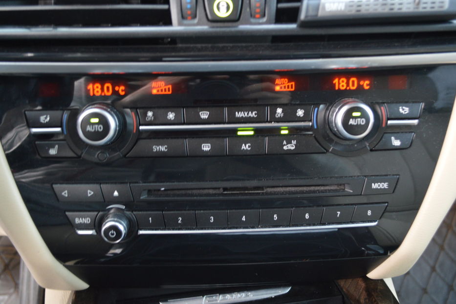 Продам BMW X5 4.0е Plug-in 2016 года в Одессе